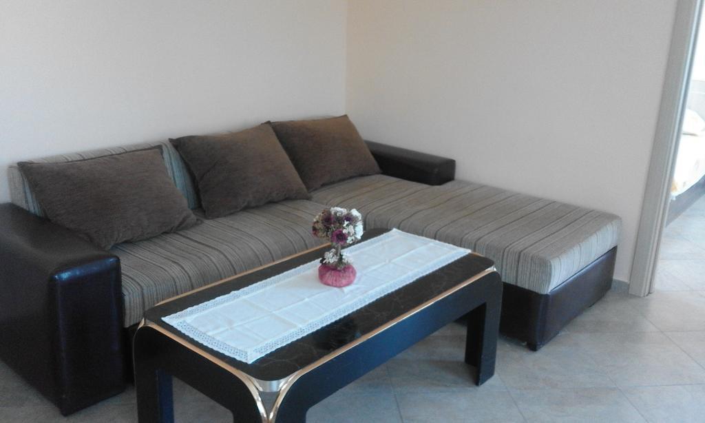 Apartments Sea Sounds Pomorie Exterior photo