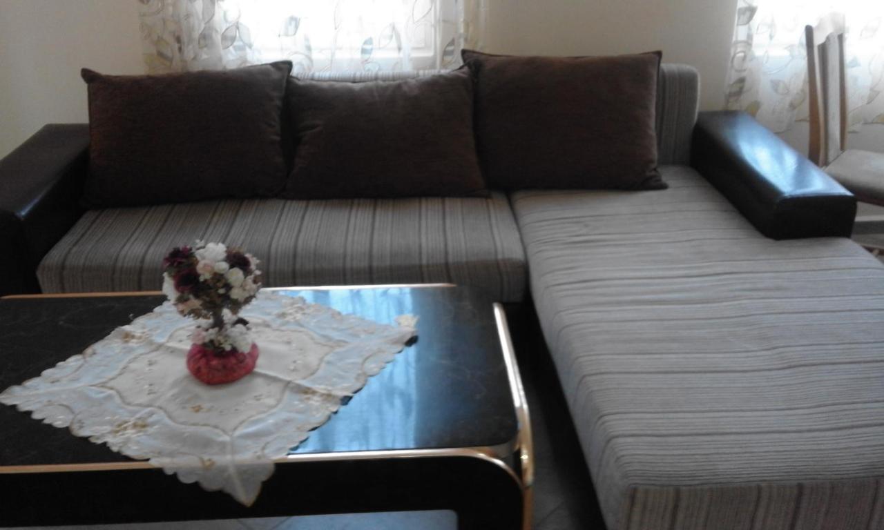 Apartments Sea Sounds Pomorie Exterior photo